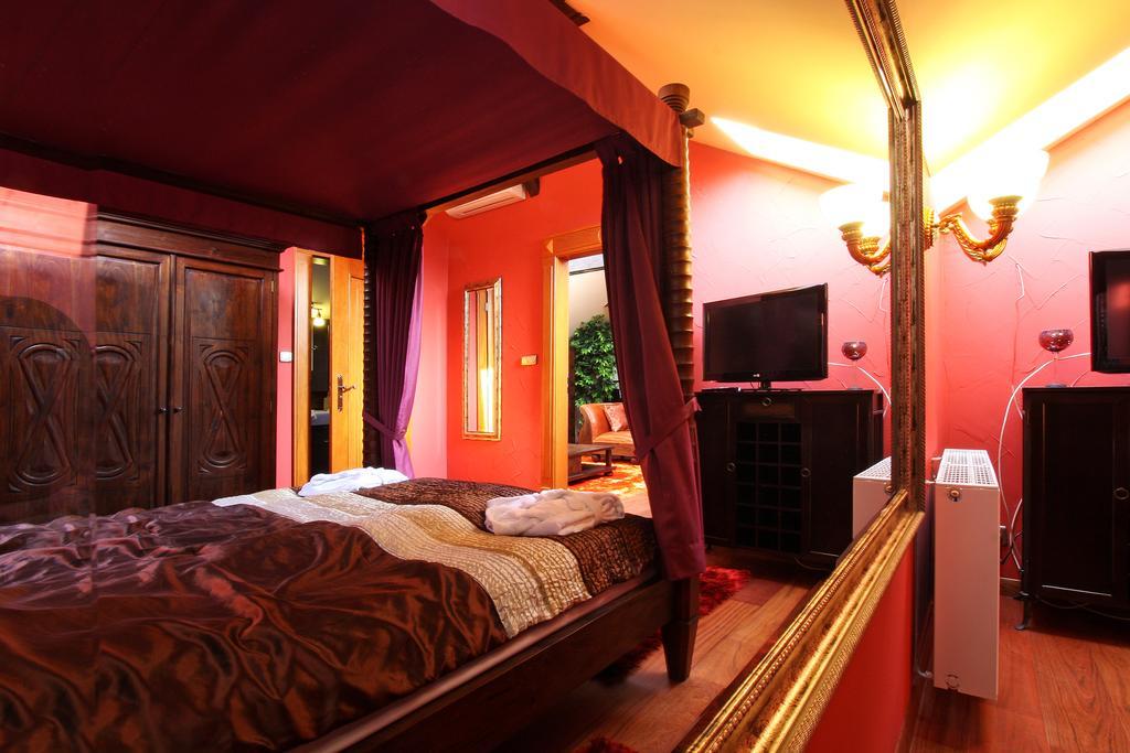 Palac Saturna Czeladz Room photo